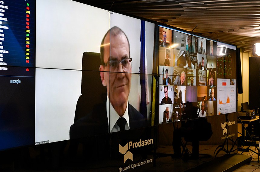 O senador Fabiano Contarato (Rede-ES) é o autor da proposta - Foto: Leopoldo Silva/Agência Senado 