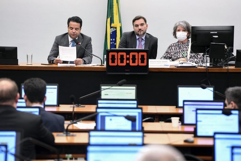 Comissão Mista de Orçamento votou nesta quarta diversos projetos do Congresso (PLNs) - (Foto: Jefferson Rudy/Agência Senado)