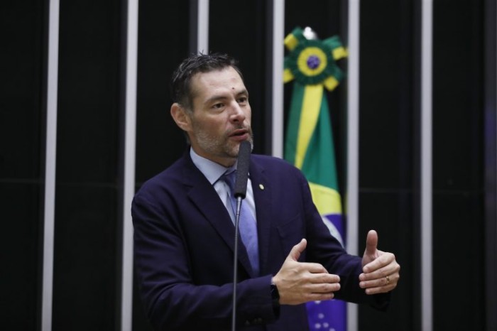 Marangoni: animais fazem parte das famílias - (Foto: Bruno Spada/Câmara dos Deputados)