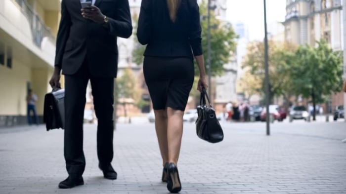 Em 2018, mulheres recebiam em média 79,5% do salário dos homens - (Foto: Depositphotos)