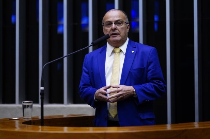 Paulinho Freire, relator da proposta - (Foto: Pablo Valadares/Câmara dos Deputados)