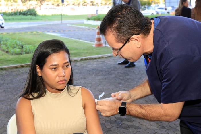 -Francielma_da_Cunha_-_Vacinação_Palácio_Buriti__Agência Saúde-DF