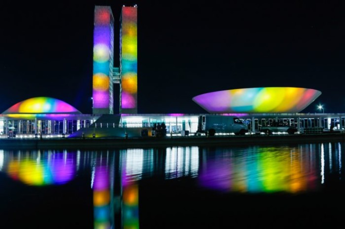 Projeção em homenagem ao Dia Internacional de Combate à LGBTIfobia - (Foto: Elaine Menke/Câmara do Deputados)