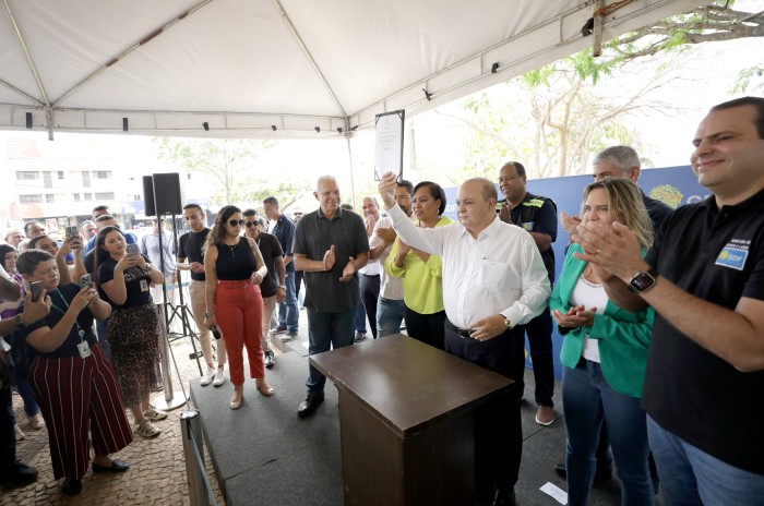 Ibaneis Rocha: “Essa obra coloca o Paranoá entre as cidades mais belas do Distrito Federal. Com essa requalificação, tenho certeza que qualquer um que visitar a Avenida Paranoá vai simplesmente dizer ‘que lugar lindo e que lugar gostoso para se visitar’\